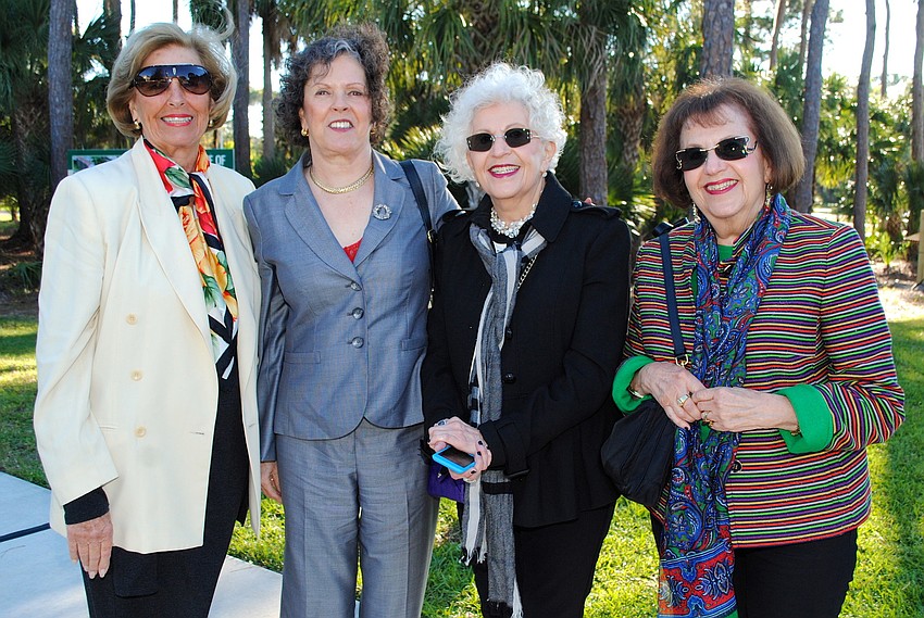 Lyn Kayser, Bonnie Chapman, Lee Levins and Sandra Burkin