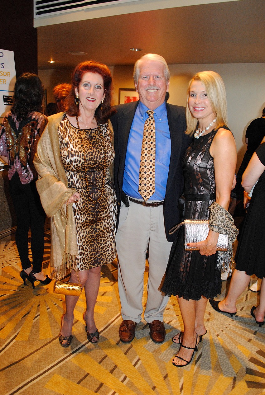 Charlie and LDee Collins with Elizabeth Flower