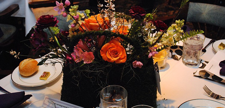 Lynn Pitts Hamilton of Finishing Touch provided the centerpieces for Bags, Baubles & Bingo.