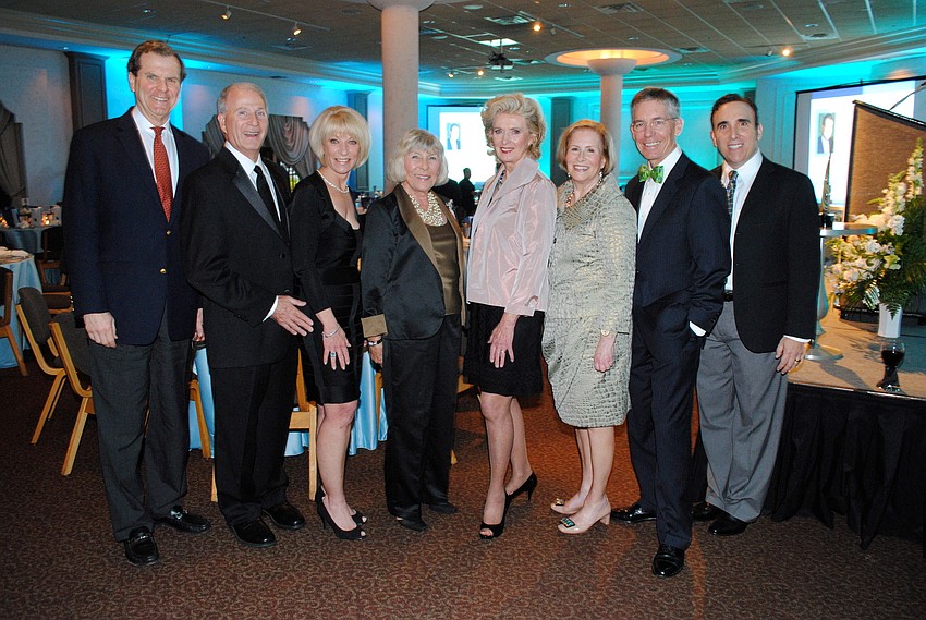 Honoree David Harris, Co-Chairs Larry and Debbie Haspel, Honoree Gerri Aaron, Anne Virag, Co-Chairs Lis and Matt Walsh and Brian Lipton