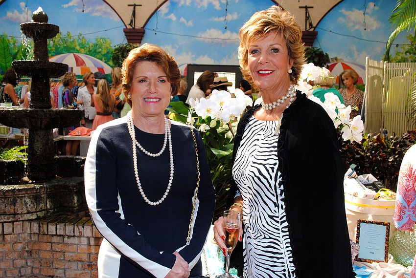 Anita Holec and Sandy Rath