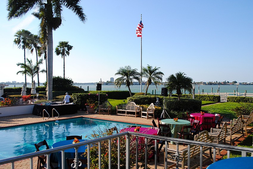 YMCA Foundation of Sarasotaâ€™s â€˜Going for the Goldâ€™ Patron Party was held on the patio of a private home on Siesta Key.