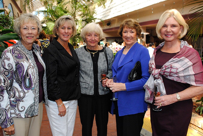 Cerita Purmort, Sandy Rollings, Ann Clark, Dot Scheurenbrand and Kathy Bobbitt