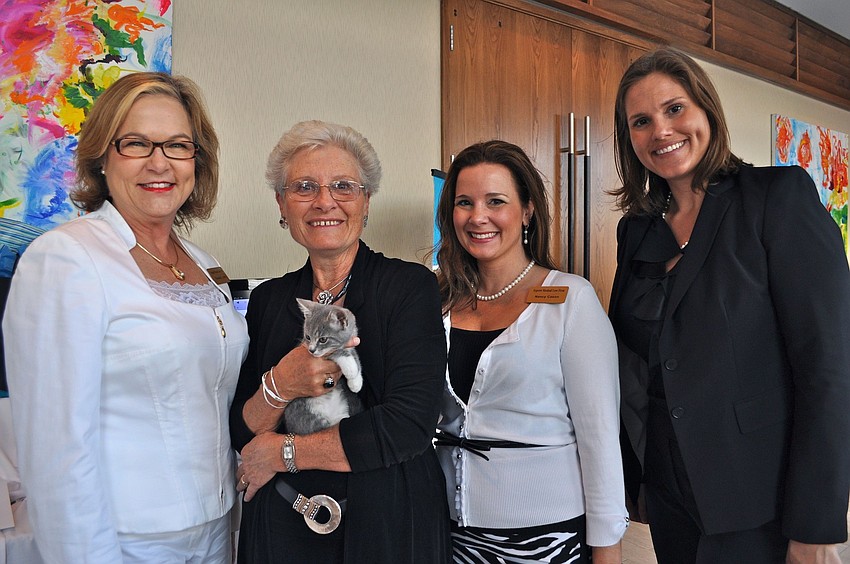 Teresa Jones, Judy Boehm with Gilbert, Nancy Cason and Cynthia Riddell