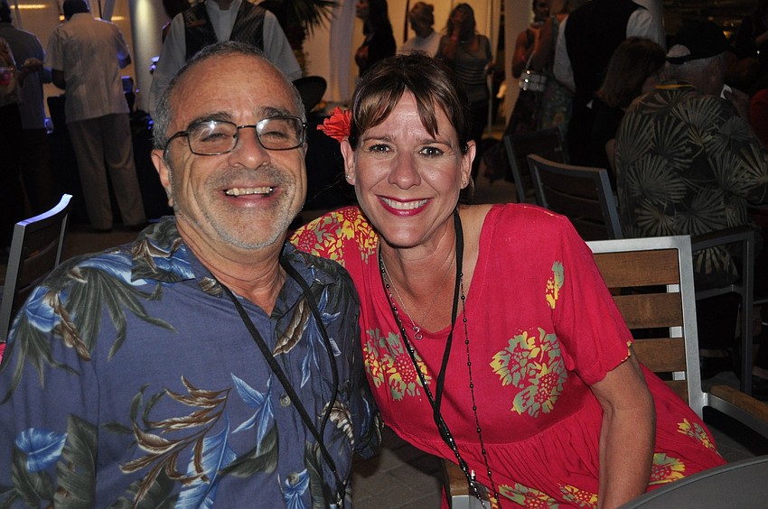 Sande Caplin and Suzanne Sementilli