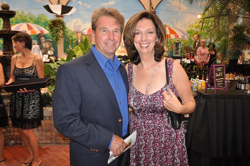 Gary and Debbie Knoflick