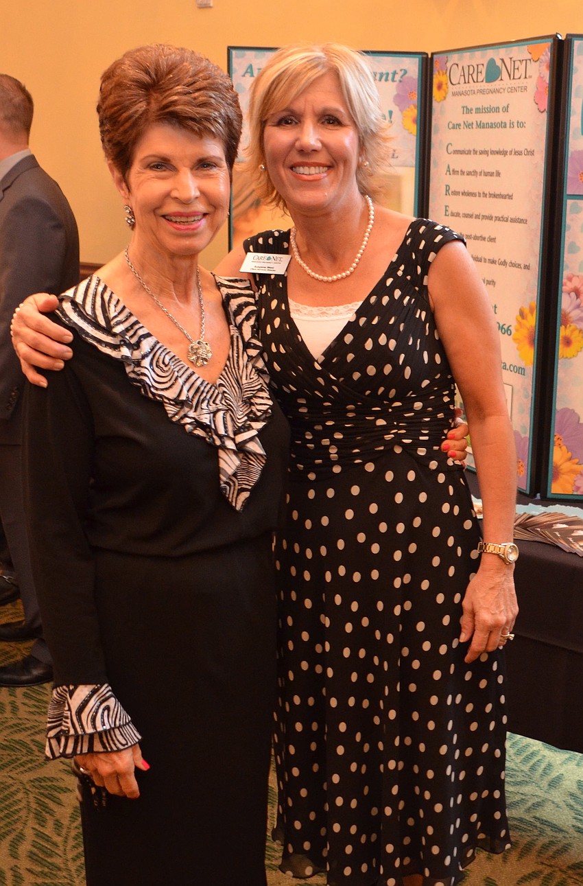 Shirley Thomas and Suegene West