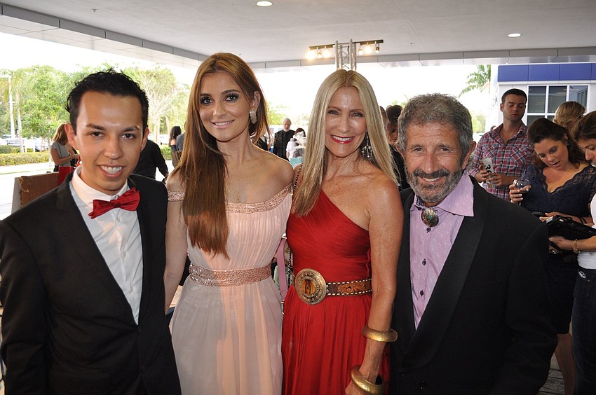 Eduardo Anaya, Zara Barrie and Lynn and Richie Barrie