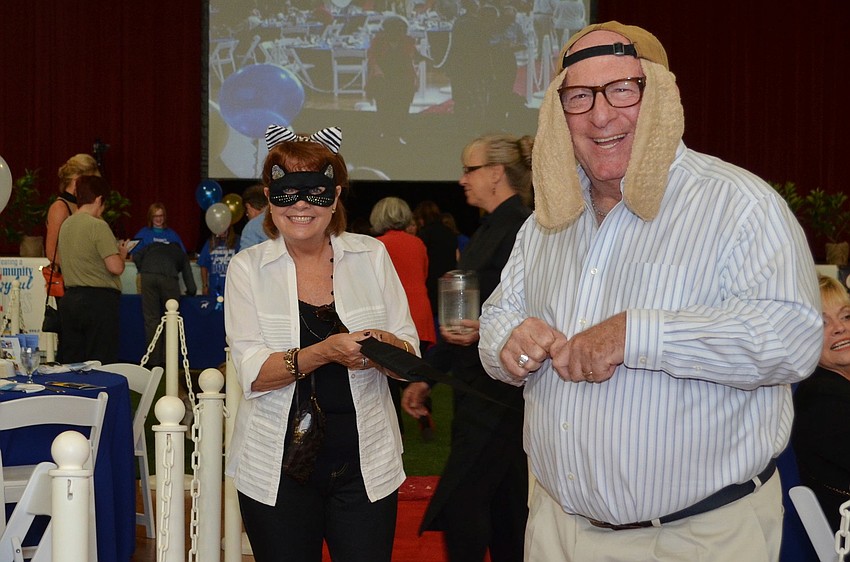 Jo and Al Goldis having some fun at Donteâ€™s Den Top Dog.