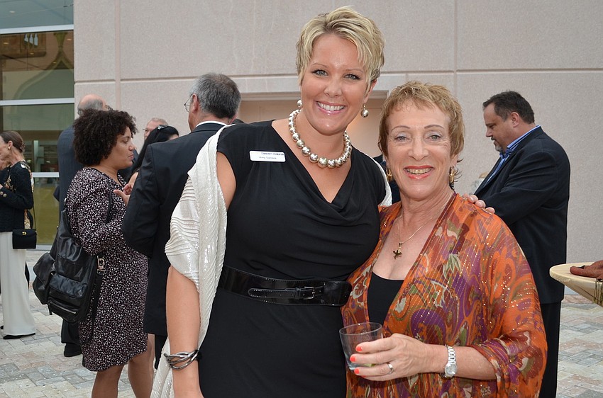 Amy Sankes and Linda Streit