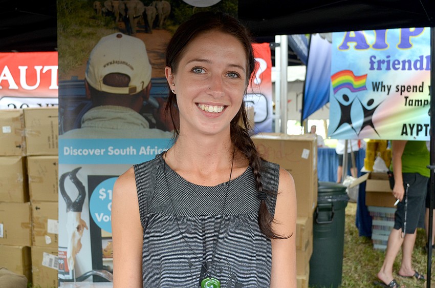 101913-VictoriaEllis