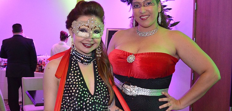 Gypsy Allure and Vixon St. James with Black Diamond Burlesque