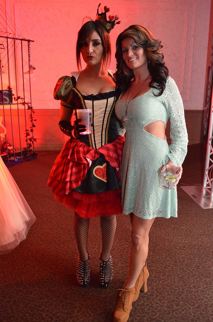 Zara Barrie and Skye Stern