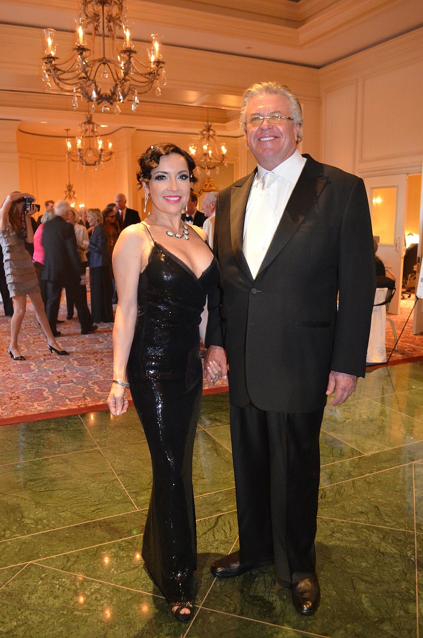 Honorary Co-Chairs Margo Rey and Ron White