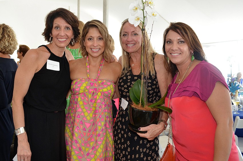 Michelle Kapreilian, Co-Chair Jennifer Horiuchi, Tracy Deramo and Daria Ferreira