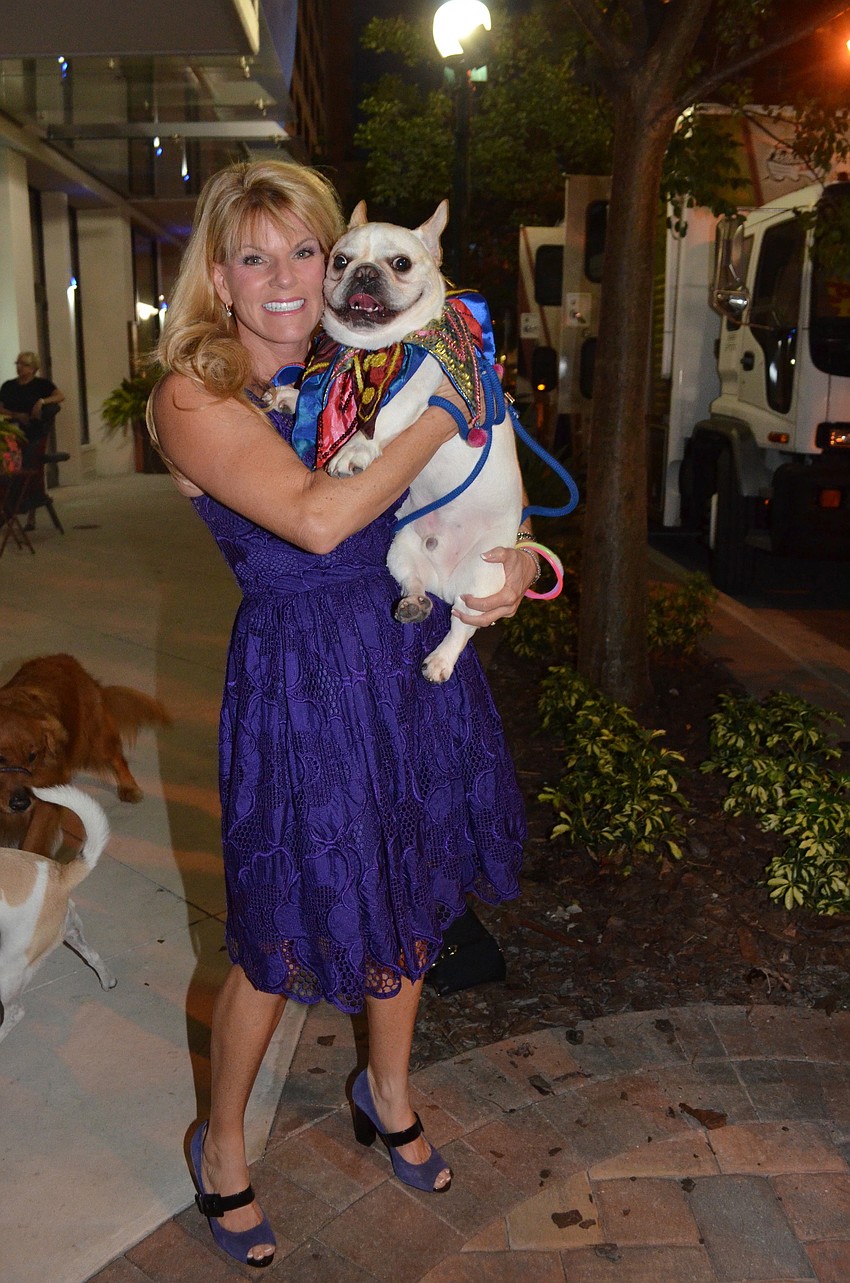 Kristy Cuza with her French bulldog Wrigley