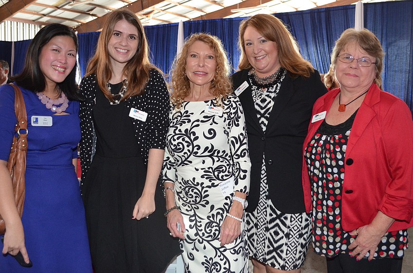 Yen Reed, Melissa Koss, Roxanne Joffe, Alicia Chalmers and Carol Lipp