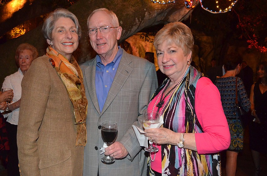 Michael Saunders with Elton and Gordie White