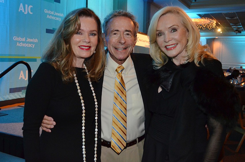 Rita and Ron Greenbaum with Margaret Wise