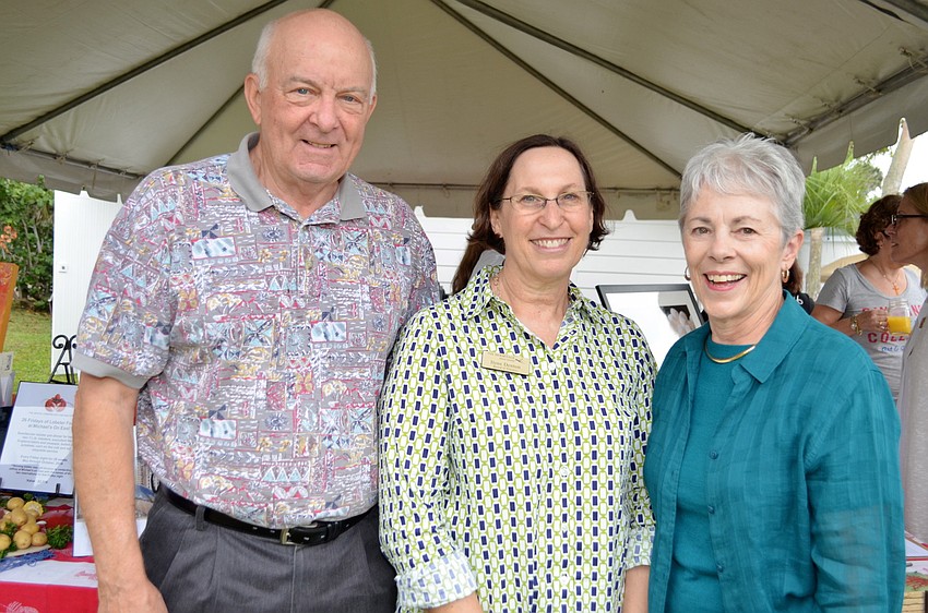 Jim Huemann, Ilene Denton and Maryann Huemann