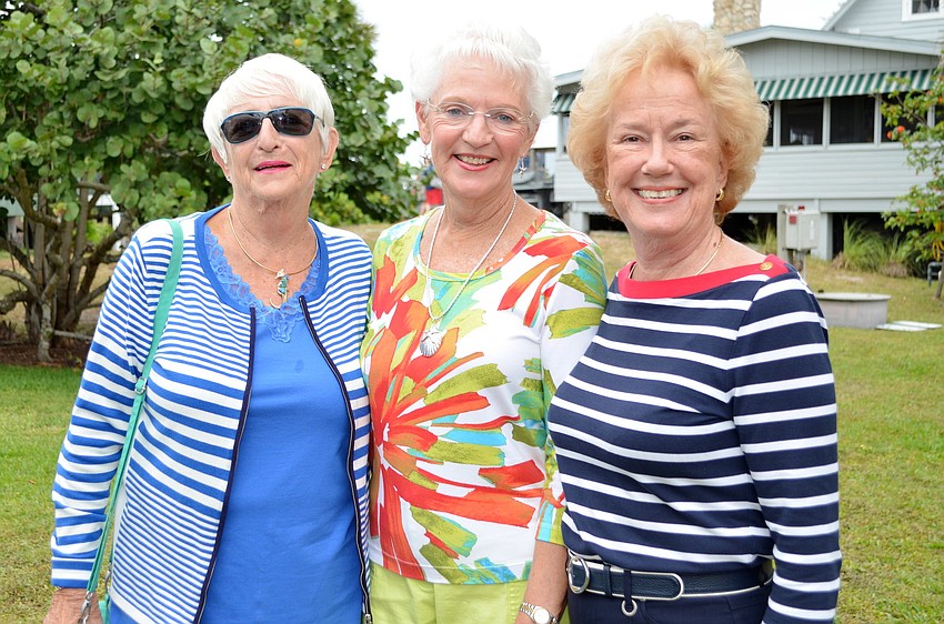 Beatrice Schafer, Katie Couchot and Susie Samp
