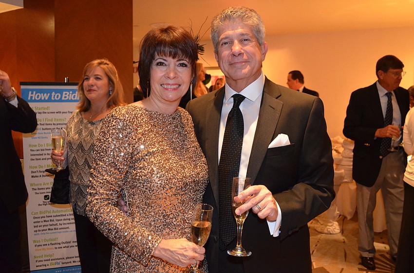 Co-chairs Debbie and Tom Shapiro