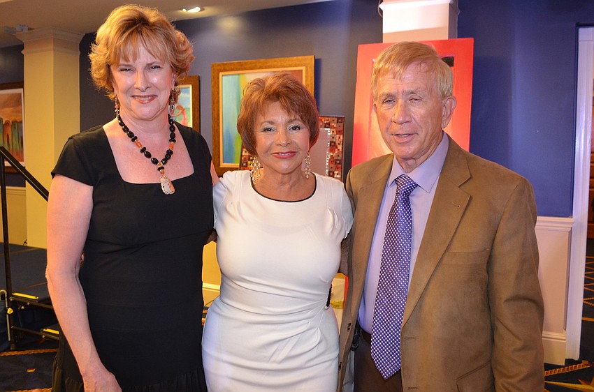 Pat Martin with Dora and Bob Getty