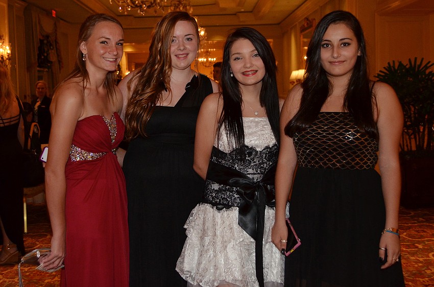 Victoria Dunawey, Nadia Osmolanski, Emily Edwards and Selen Altas