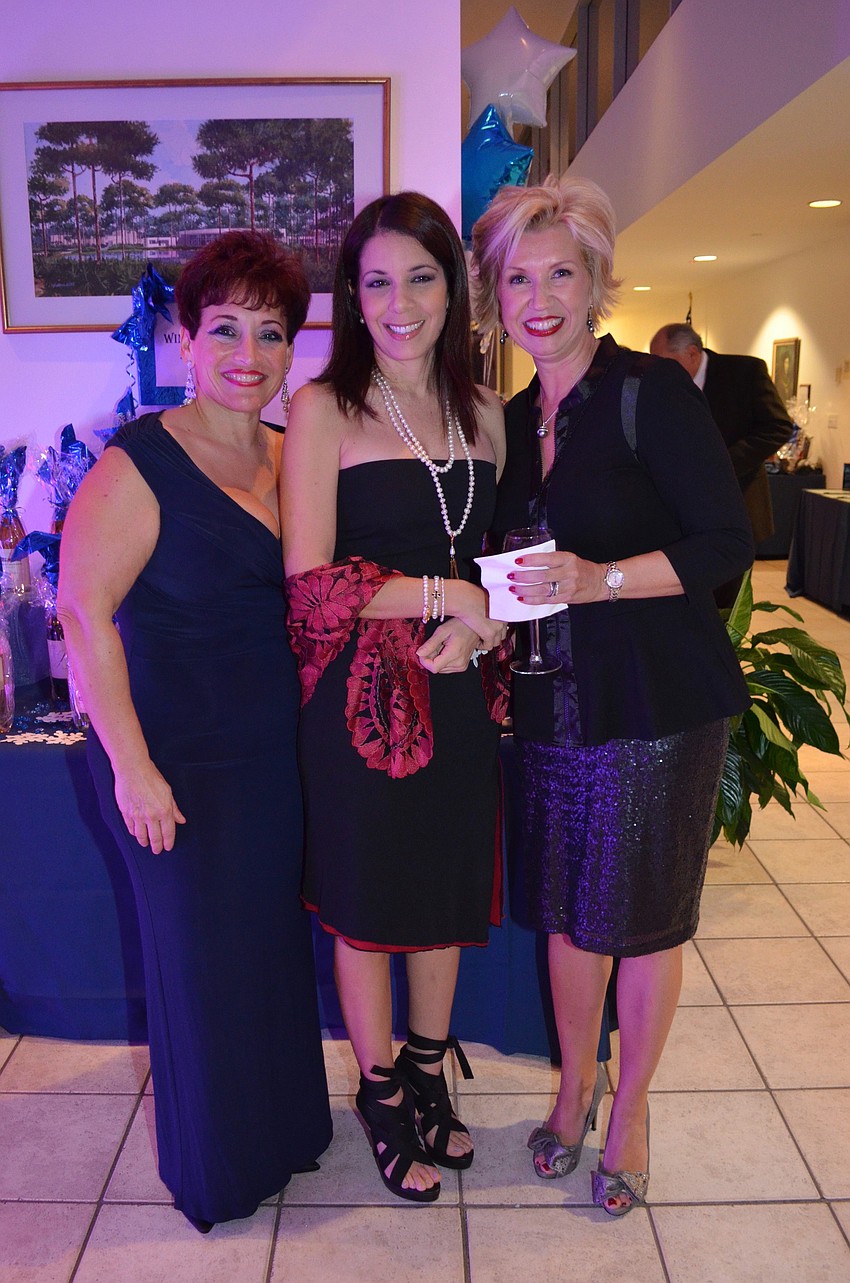 Elena Sandberg, Amalia Flores and Maryse Grandious