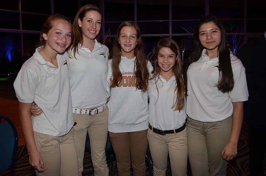 Regina Sandberg, Lane Hogan, Erin McConnell, Sofia Cartaya and Emily Lopez