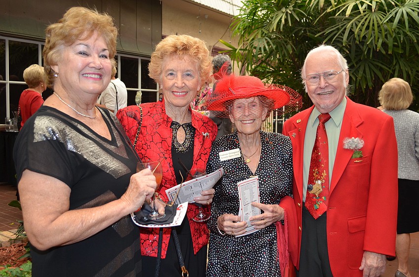 Geraldine Carnahan and Bobbye Schott with Gundrun and Jorden Graugaad