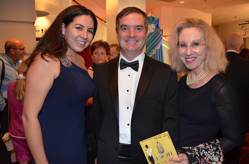 Silvanna Medina, Charlie Campbell and Sara Sinaiko