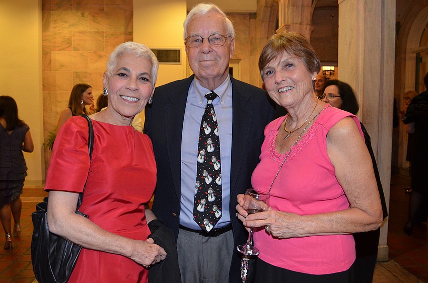 Barbara Pekow with Carl and Roberta Benninghoff