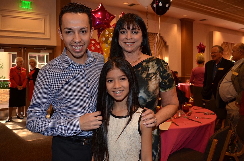 Eduardo Anaya with Olivia and Caroline Ratner