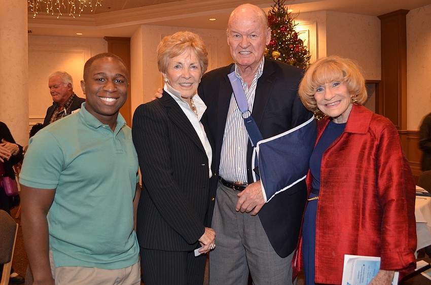 Coy Carter, Dorothea and Ron Morris and Flori Roberts