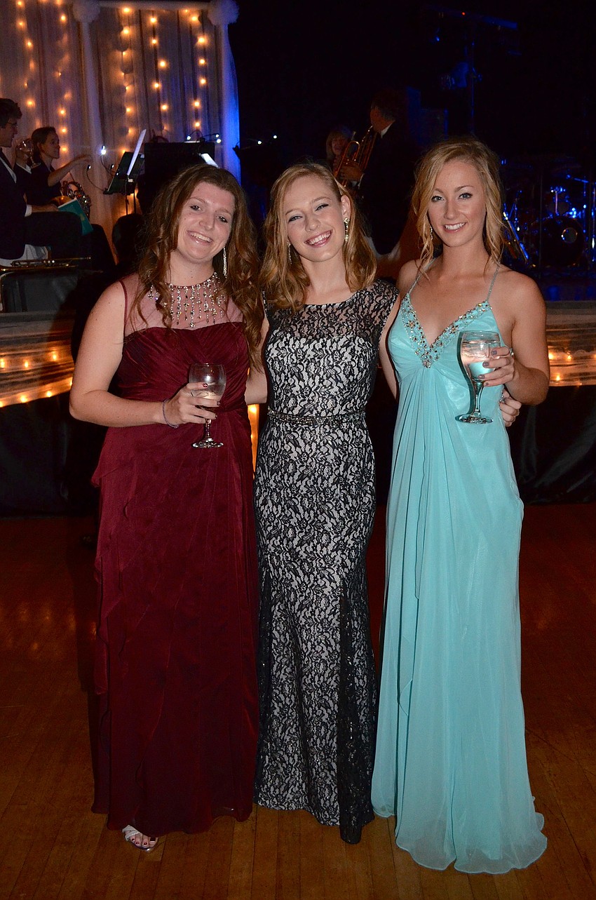 Merrin Overbech, Cami Berlin and Katie Molinari