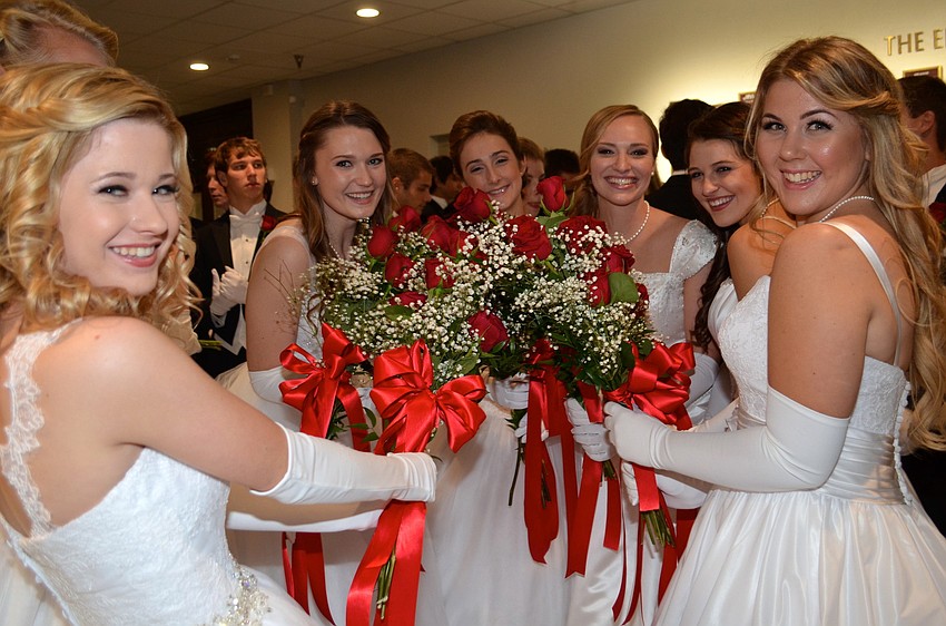 Carlten Robinson, Lauren Jeffrey, Emily Schofield, Claire Cornetet, Kelly Pacifio and Taylor Karp