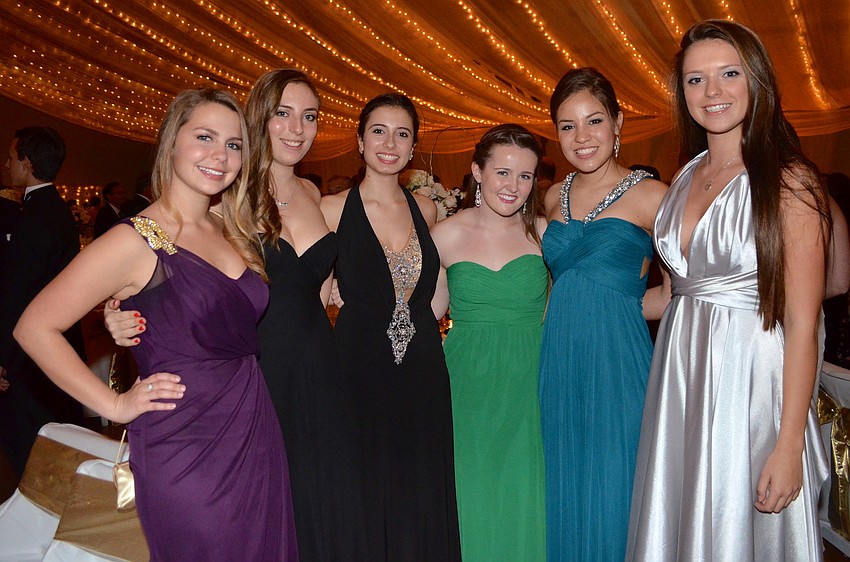 Sarah Ulrich, Maddie Schildkraut, Taylor Press, Kylan Memminger, Manuela Baron and Erin Schineller