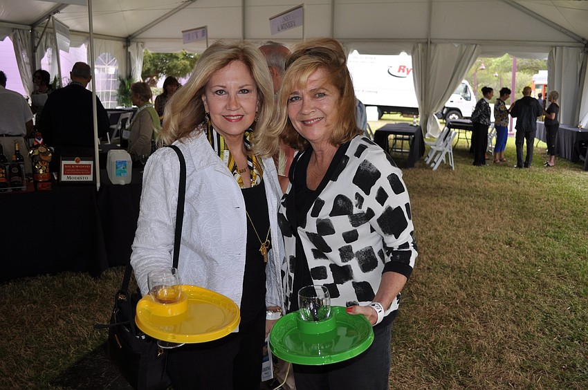 Judy Hallgren and Debbie Tharp