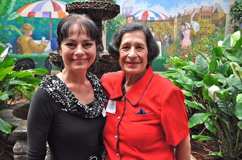 Dolly Jacobs and Jenniefr Gemmeke