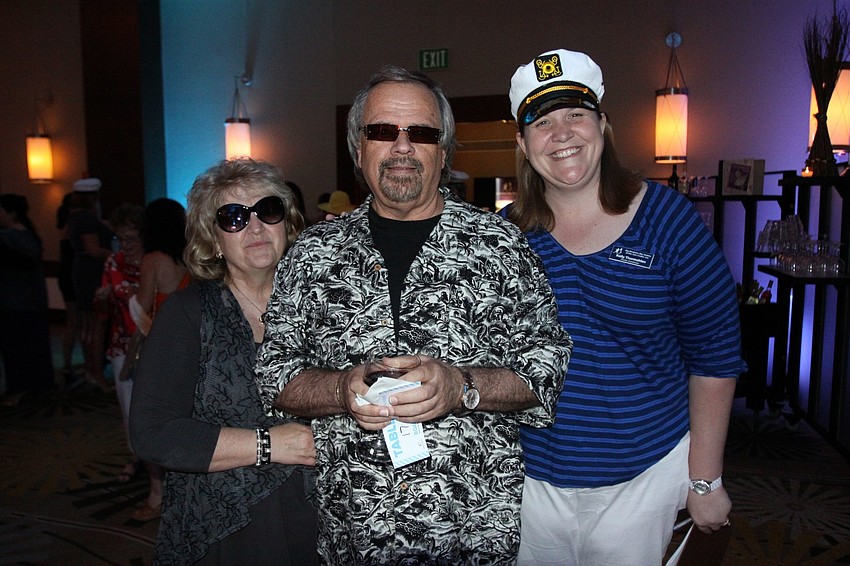 Sharlene and Bob Hillier with Kelly Thormahlen