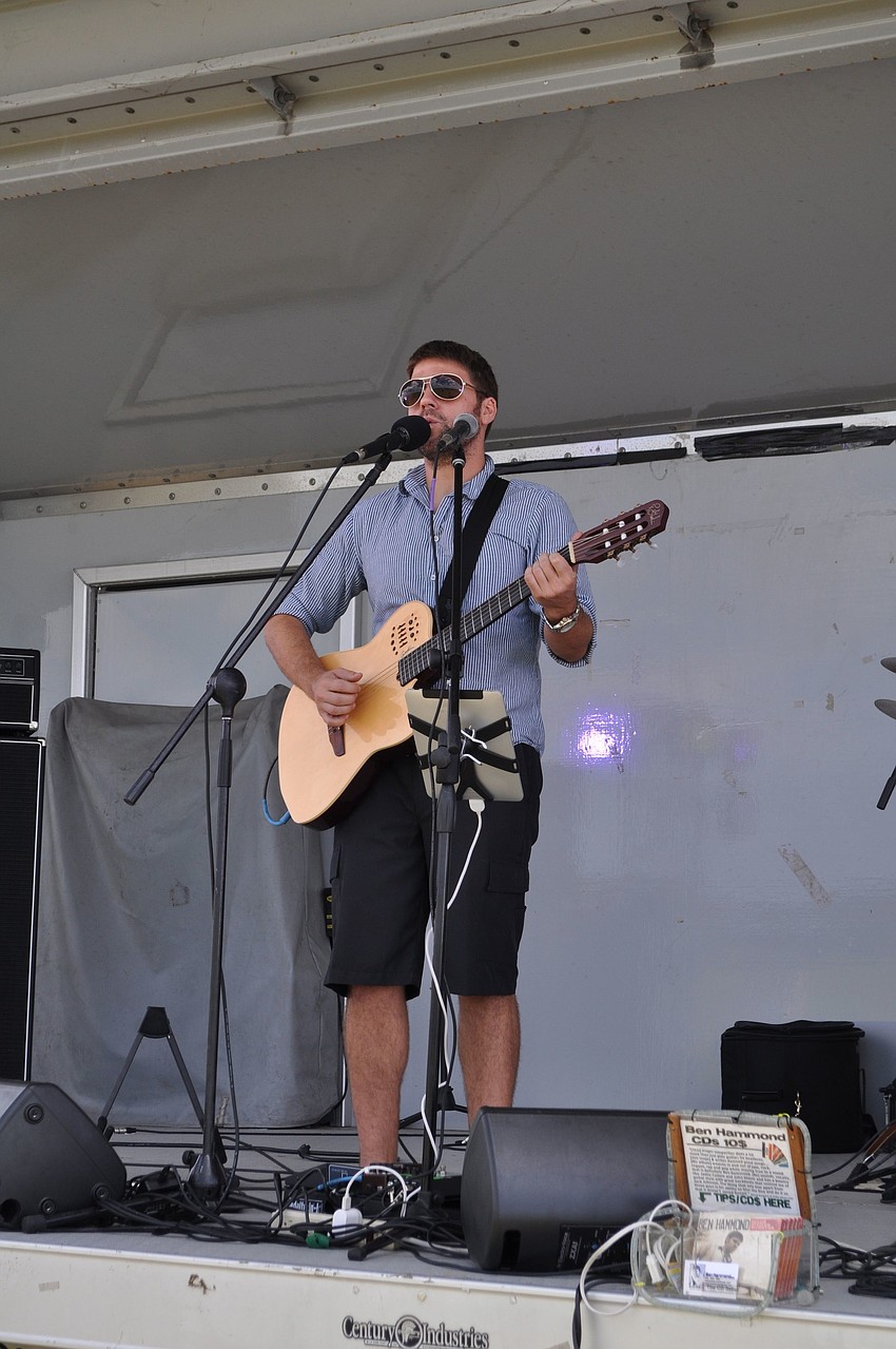 Ben Hammond performed during Sip and Soar on Sunday.