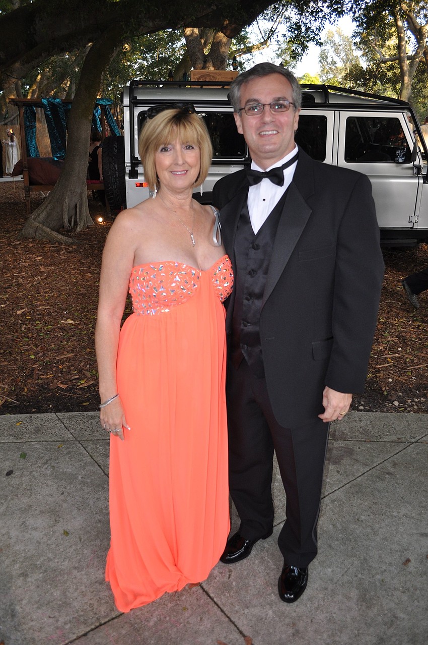 Darlene and Carmen Scoma