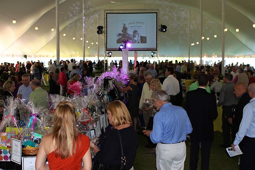 Hundreds of people enjoyed tasting the different cuisine, wines and listening to the band at the JFCS Celebrity Chefs & Wine Tasting.