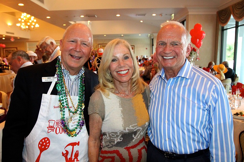 Scott Anderson with Gail and Skip Sack