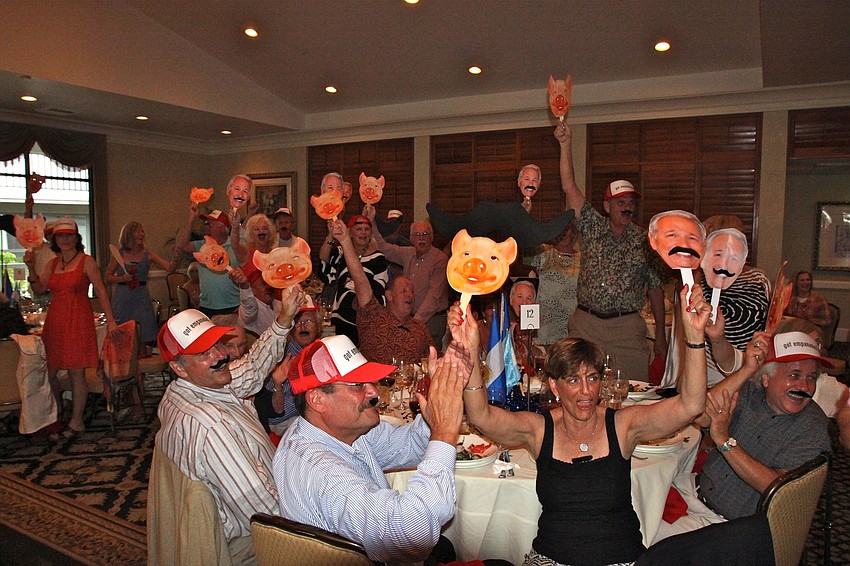 Jerry Feinsteinâ€™s table go crazy as his name is announced.