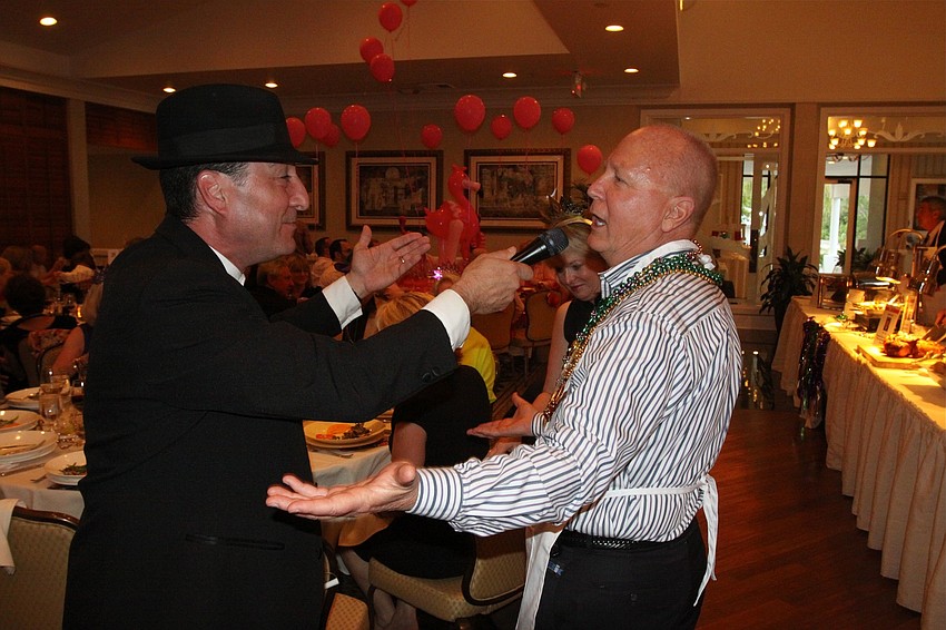 Rob Satori sings Frank Sinatra songs with the help of Scott Anderson.