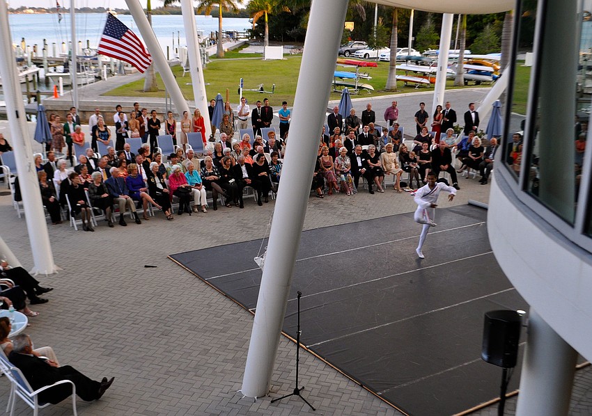 A view from above while Yamil Maldonado performs a solo.