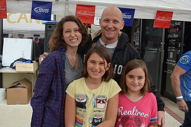 Cloe Lemaire, Dave Lemaire, Maia Lemaire and Grace Williams