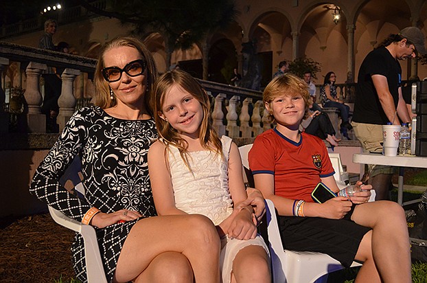 Marya and Eveline Gardner